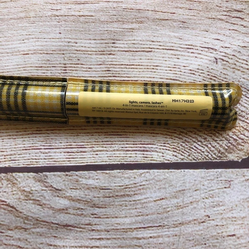 NWOB - lights, camera, lashes 4-in-1 mascara‎